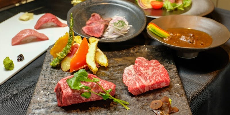 【Xmas2025】神戸牛クリスマスコース【B】神戸牛ステーキ3種を贅沢に食べ比べ　全6品＋オリジナルワイン付