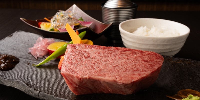 【吉祥吉本店季節のコース】神戸牛寿司、神戸牛ステーキなど全7品