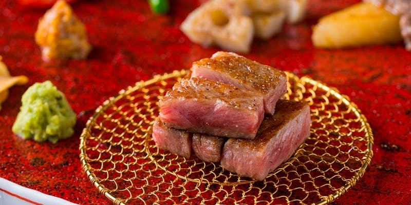 【神戸牛3種食べ比べコース】神戸牛ステーキ3種、神戸牛炙り肉寿司など