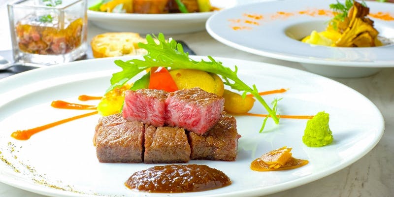 【Xmas2025】神戸牛×フレンチ　クリスマス特別コース＋乾杯ドリンク（別格希少部位）