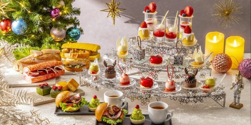 【平日】特別な冬を彩る「ウィンターホリデー・アフタヌーンティー」＋ティーフリー（ティータイム）