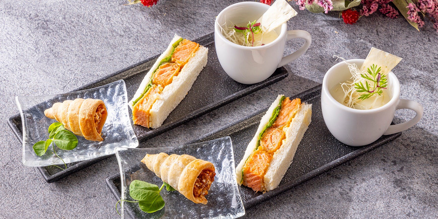 グリロジー バー＆グリル（GRILLOGY BAR AND GRILL）