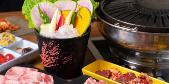 ランチ 神戸牛焼肉 八坐和 東門店 コウベギュウヤキニク ヤザワ ヒガシモン 三宮 焼肉 一休 Comレストラン