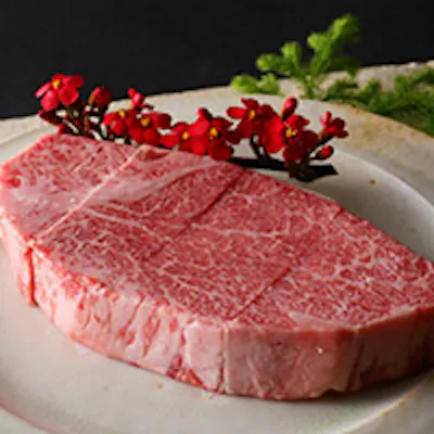 肉職人の目利きに敵った黒毛和牛と野菜ソムリエ上級プロの厳選野菜