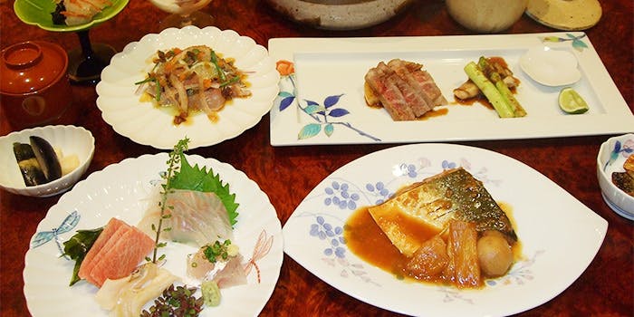 四季和食 百菜（hyakuna）
