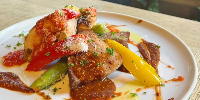 【スタンダードランチ】サラダビュッフェ×前菜3種×Wメイン　大皿プラン（お席2.5時間制）