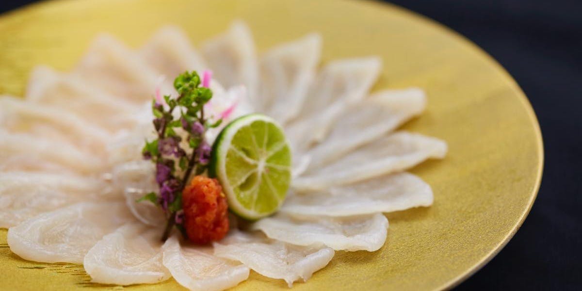 ランチ 臼杵ふぐ 山田屋 丸の内 ウスキフグ ヤマダヤ マルノウチ 丸の内 ふぐ 日本料理 一休 Comレストラン