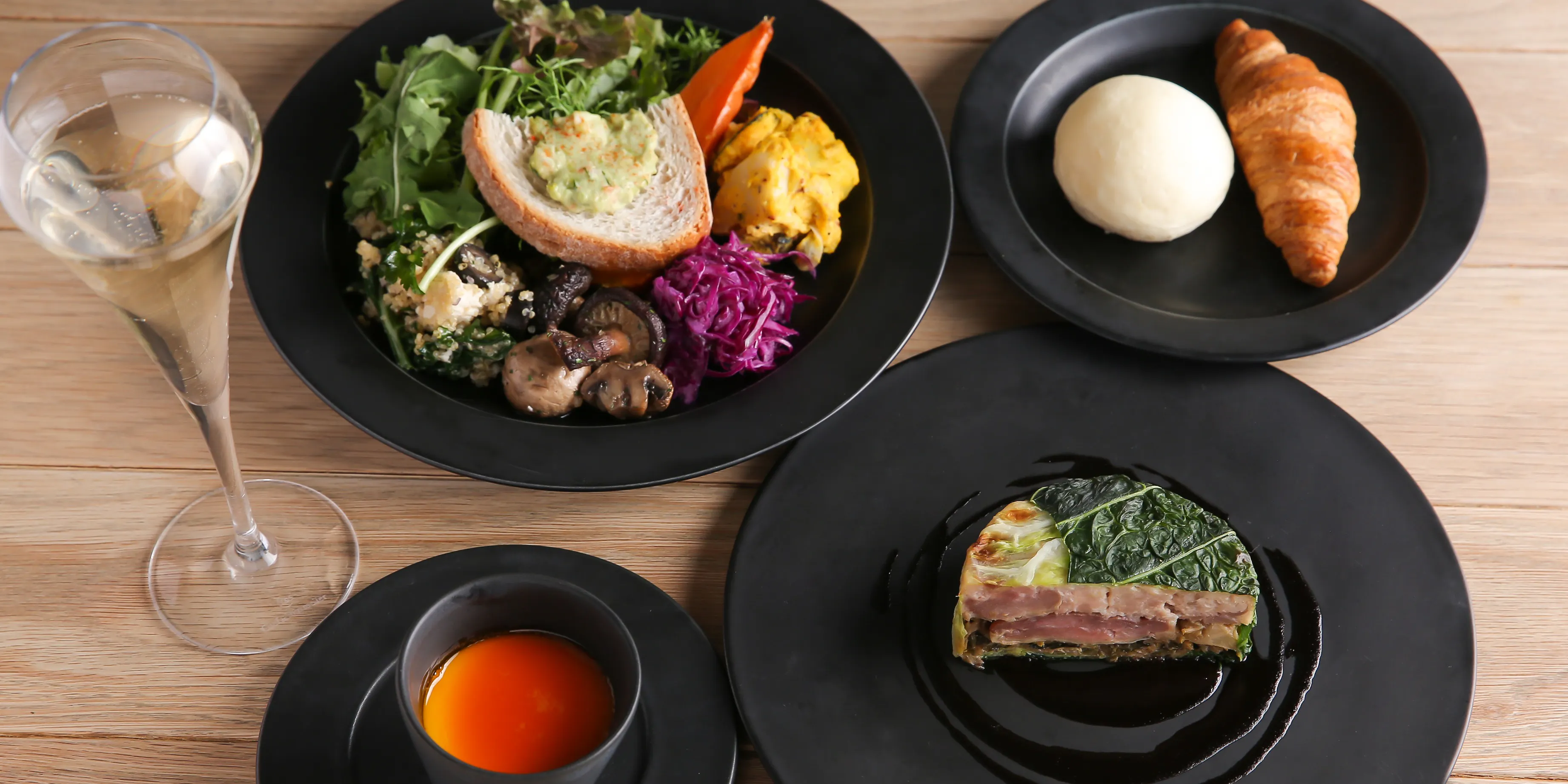 ランチ ゲートハウス The Gatehouse 名古屋jrゲートタワーホテル15階 フランス料理 バー ラウンジ 一休 Comレストラン