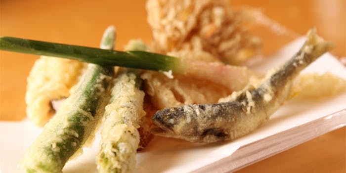 天ぷら 天青（てんぷらてんせい）