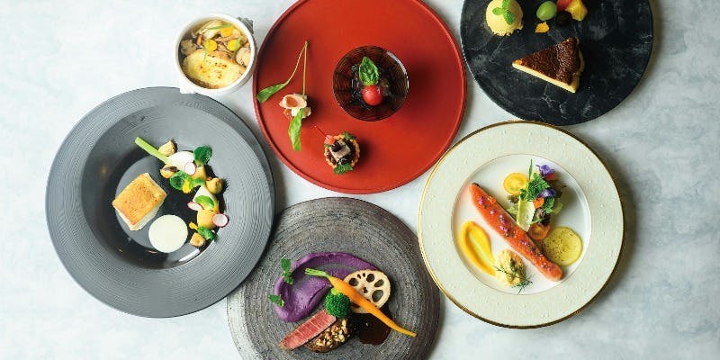 グランシェフディナー（10月～12月）＋お得なスパークリングワイン付き！