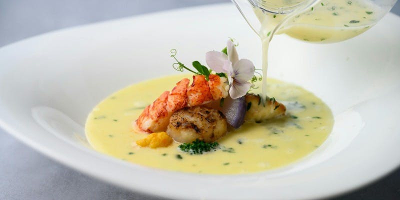【年末年始特別ランチ】 オマール海老と帆立のナージュ
