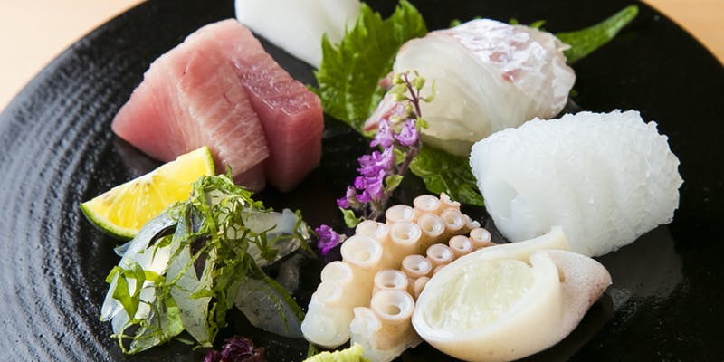 【竹コース】季節の鮮魚を使用したお造りや焼き魚に揚物、煮物、食事など全9品
