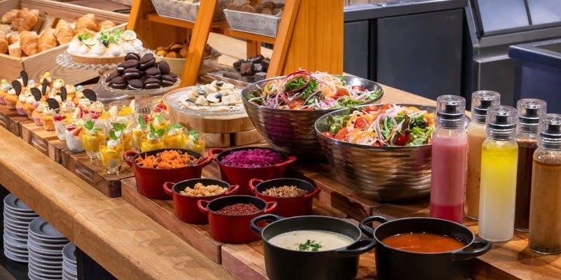 ビュッフェCafé and Restaurant フラマ シティ センターのティファニー カフェ アンド