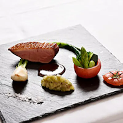明治屋直営のフレンチレストラン