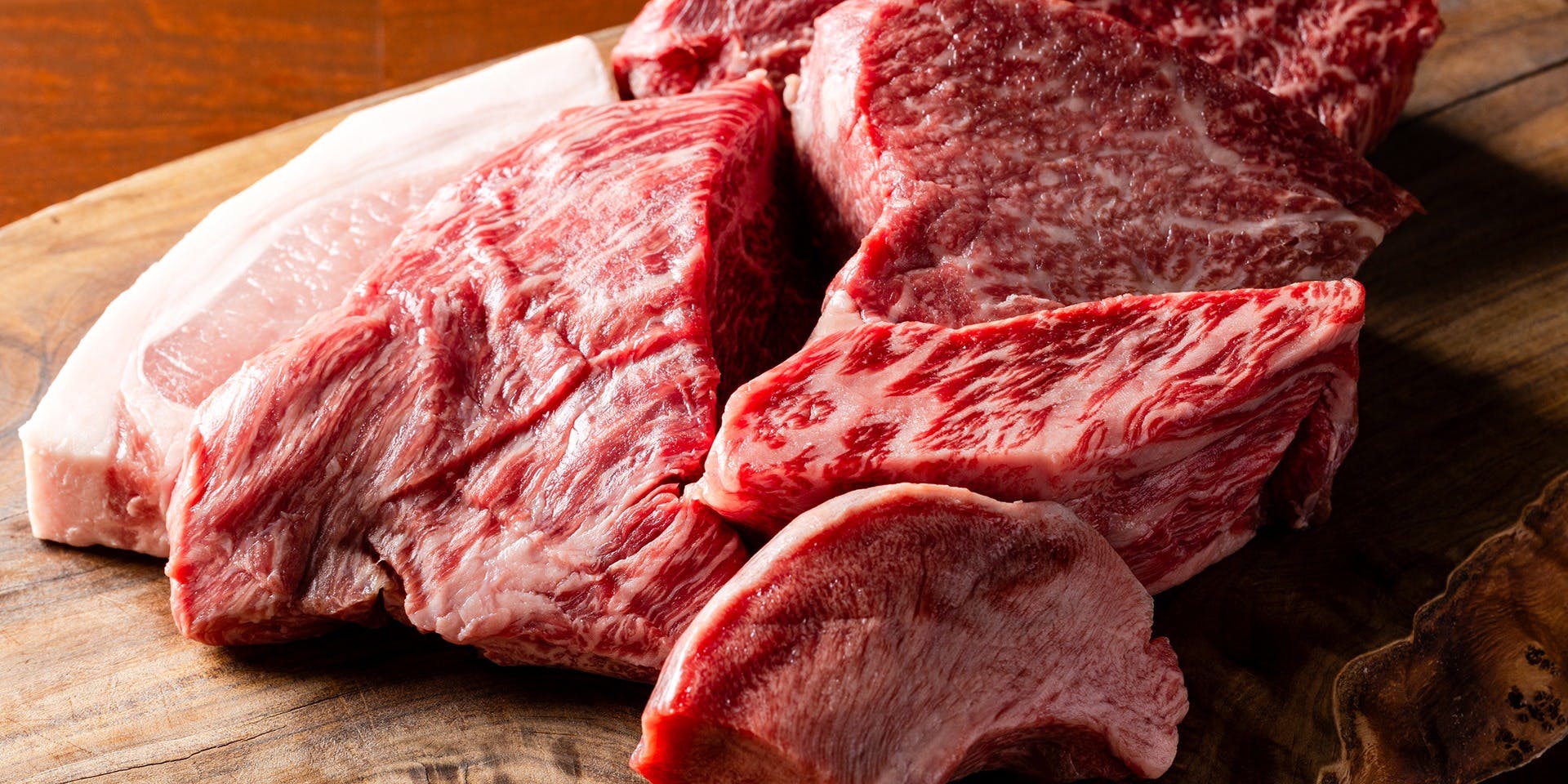 炭焼き肉とワイン　旬熟成 - 画像3