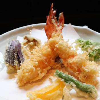 しろう シロウ 表参道 蕎麦 天婦羅 一休 Comレストラン