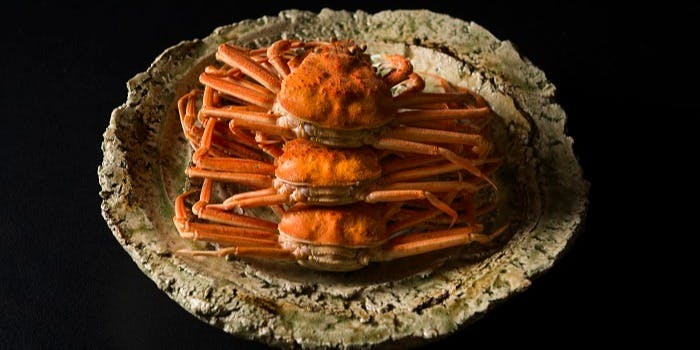 山乃尾 香箱蟹御膳 贅沢に味わう冬の味覚 金沢 老舗料亭旅館の季節限定ランチ Zip