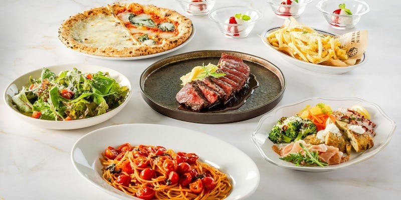 （デラックスコース）黒毛和牛グリル、マルゲリータ＆4種のチーズピッツァ2種等～全7皿11品＋2時間飲み放題