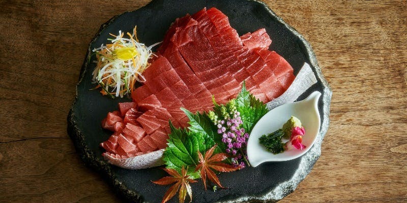 BISTRO JAPONAIS ICHOZAKA�^�i��v�����X�z�e��