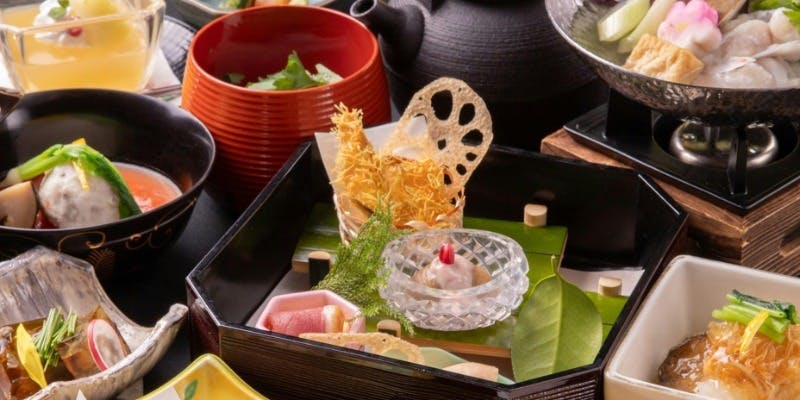 【ふぐ会席】ふぐ刺し（焼霜）・ふぐちり・ふぐ茶漬けなど 全9品フルコース