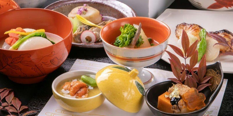 【寿】大和屋恒例「白味噌仕立てのお雑煮」など新春をご堪能いただく 全8品　※2026年内容更新済