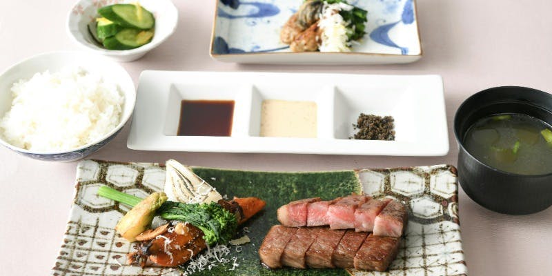 【ステーキディナー】鉄板焼きのお手軽ディナー＋神戸牛ロース150g