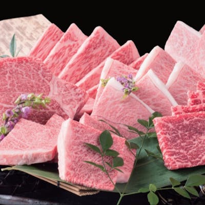 最高級A5 等級の牛肉の中でもさらに希少な『山形牛』