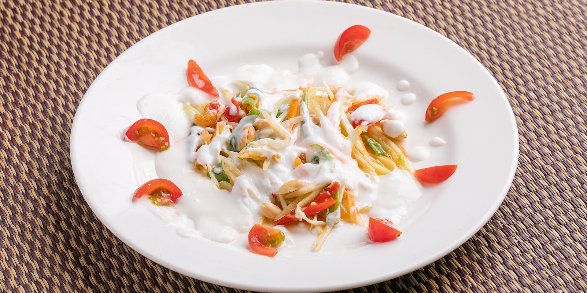 クワンチャイ 神戸三ノ宮店 クワンチャイ コウベサンノミヤテン ザ ビー コウベ ザ ビー神戸 タイ料理 一休 Comレストラン