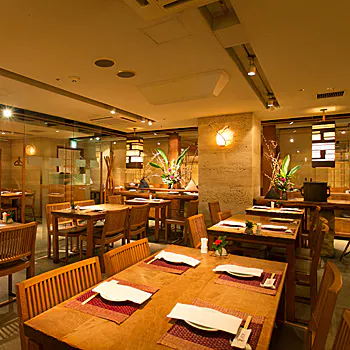 ランチ あえん 伊勢丹会館店 アエン イセタンカイカンテン 新宿三丁目 野菜と豚とわっぱめし 一休 Comレストラン