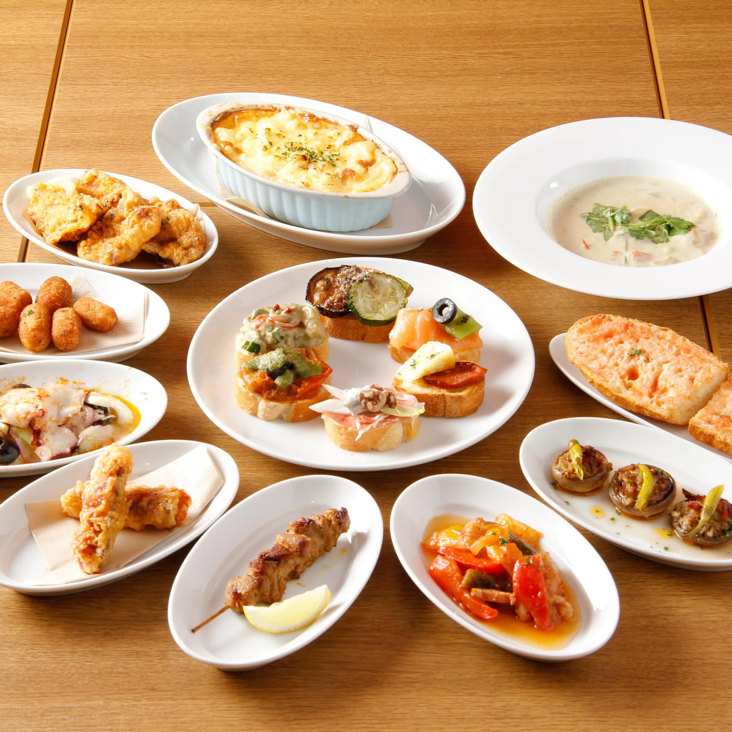 リザラン新橋 Normalコース パエリア 鶏のチリドロン等全7品 3時間飲み放題 アップグレード ディナー プラン メニュー 一休 Comレストラン