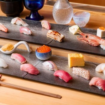 �����ĂȂ� �R�{�X