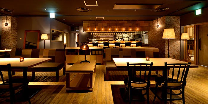記念日におすすめのレストラン・ITALIAN BAR EREMO／神戸ポートピアホテルの写真1