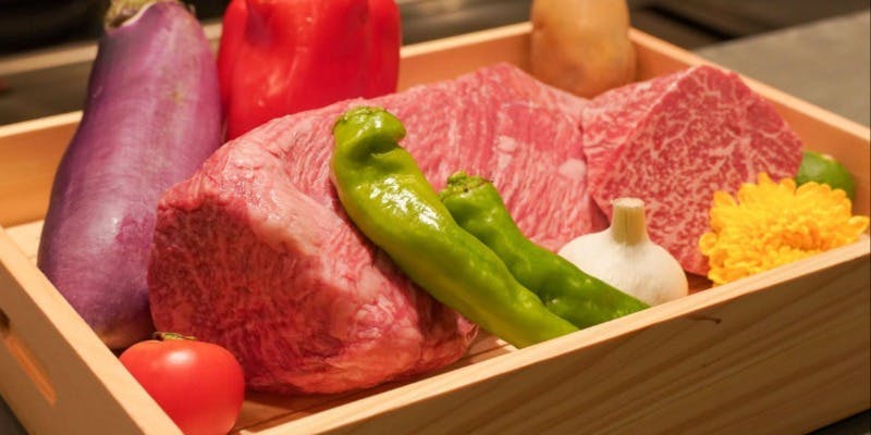 【黒毛和牛赤身ステーキコース】