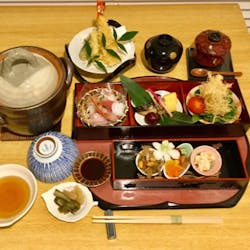 ランチ おもてなし こまつ オモテナシ コマツ 四条烏丸 日本家屋で楽しむお寿司 和食 一休 Comレストラン ランチ おもてなし こまつ オモテナシ コマツ 四条烏丸 日本家屋で楽しむお寿司 和食 一休 Comレストラン