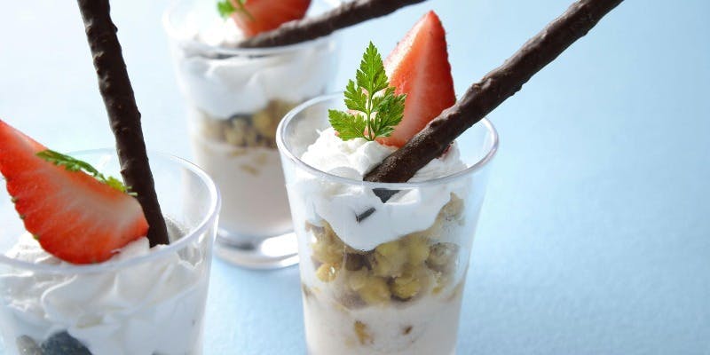 �_�C�j���O & �o�[ �x�C�T�C�h�^���l���ؒ����V���g���z�e��