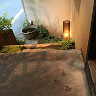 西麻布の大人の隠れ家