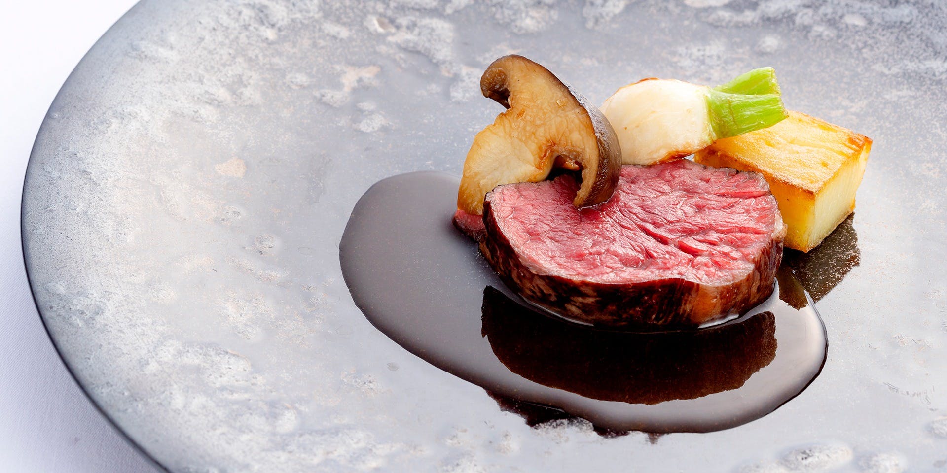 レストラン 花の木（ハナノキ）