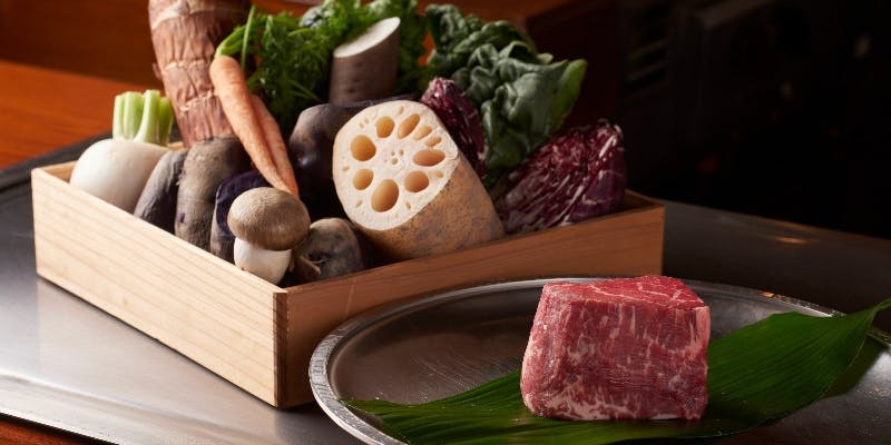「柳」魚介と国産牛の鉄板焼き含む全7品（国産牛サーロイン100g）