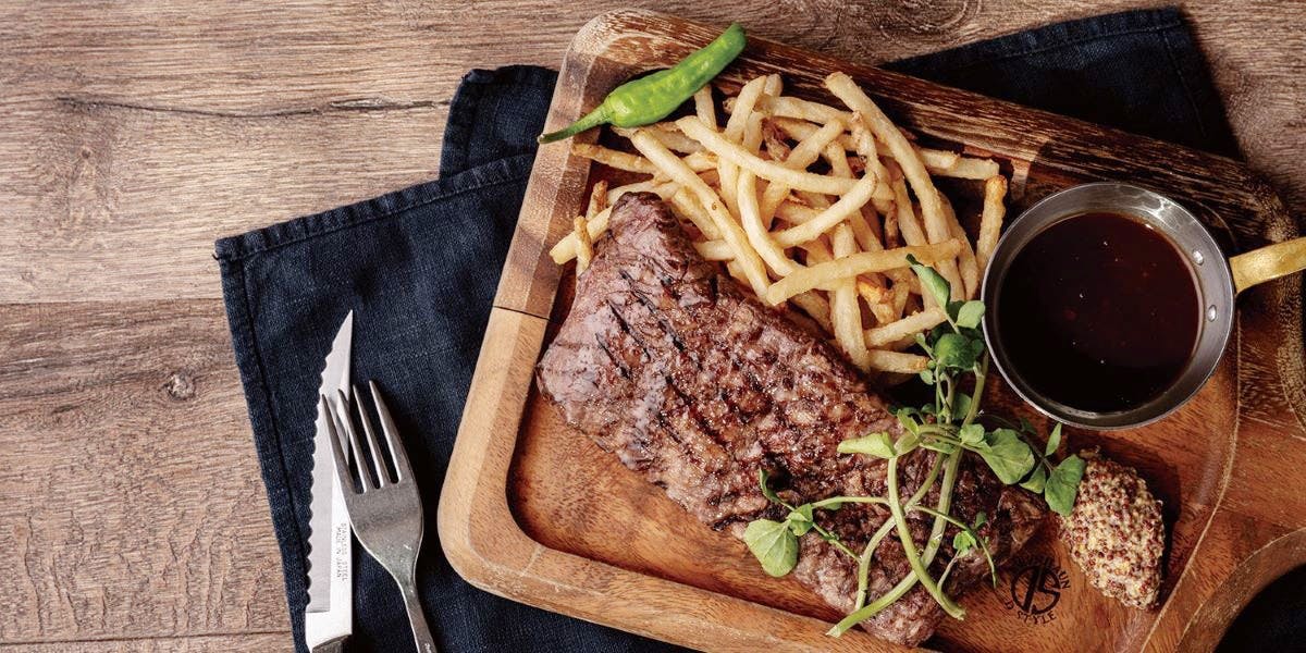 フォレストキッチン ウィズ アウトドア リビング（FOREST KITCHEN with Outdoor Living）