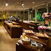 和洋中全約40種のバイキング料理