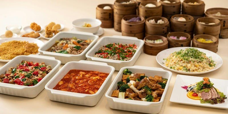 セミビュッフェ形式で楽しむ飲茶ランチ