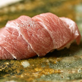 Aoyama sushi Umi by null