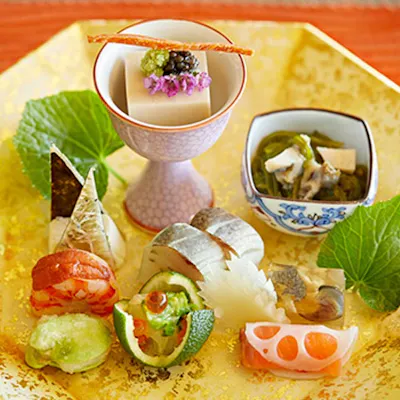 繊細な技が生む滋味深き品々を
