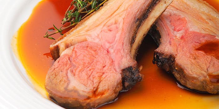 オザミ・デ・ヴァン 本店（Aux Amis des Vins）