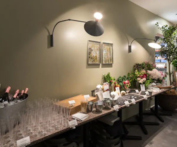 ディナー Cosme Kitchen Adaptation 表参道ヒルズ Okaimonoモール レストラン ディナー Cosme Kitchen Adaptation 表参道ヒルズ Okaimonoモール レストラン