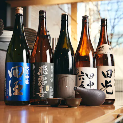 心を込めた御料理と、厳選された日本酒やワイン