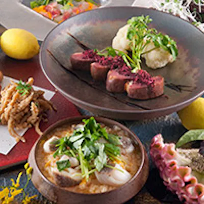 料理のおいしさ、芸術的な美しさに魅せられて