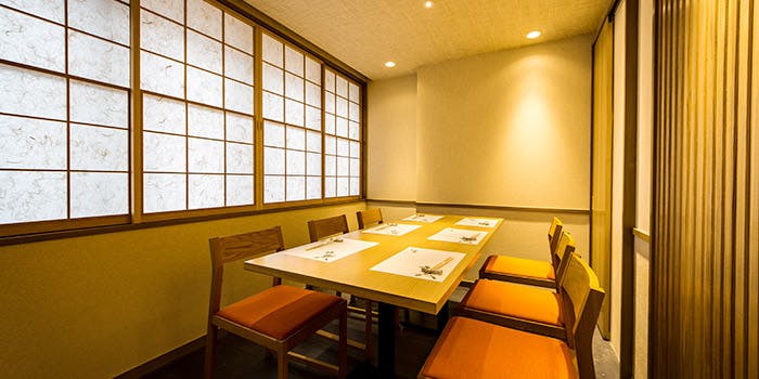 記念日におすすめのレストラン・赤坂 鮨葵の写真2