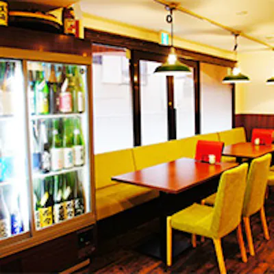 赤坂の小路にある「和酒旬菜 縷々」