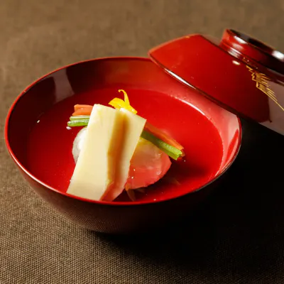 日本が誇る四季の旬を感じる、こだわりの和食